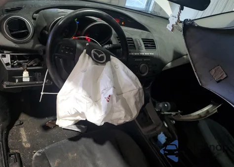 2011 Mazda 3 I из США, поврежденный, VIN JM1BL1VG8B1359931